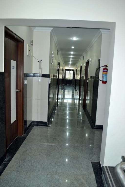 Metro Park Hotel Chennai Eksteriør billede
